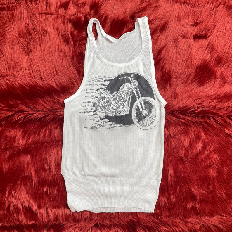 Top a canotta a costine con gr - Tank Top Ribbed recensione e prezzo