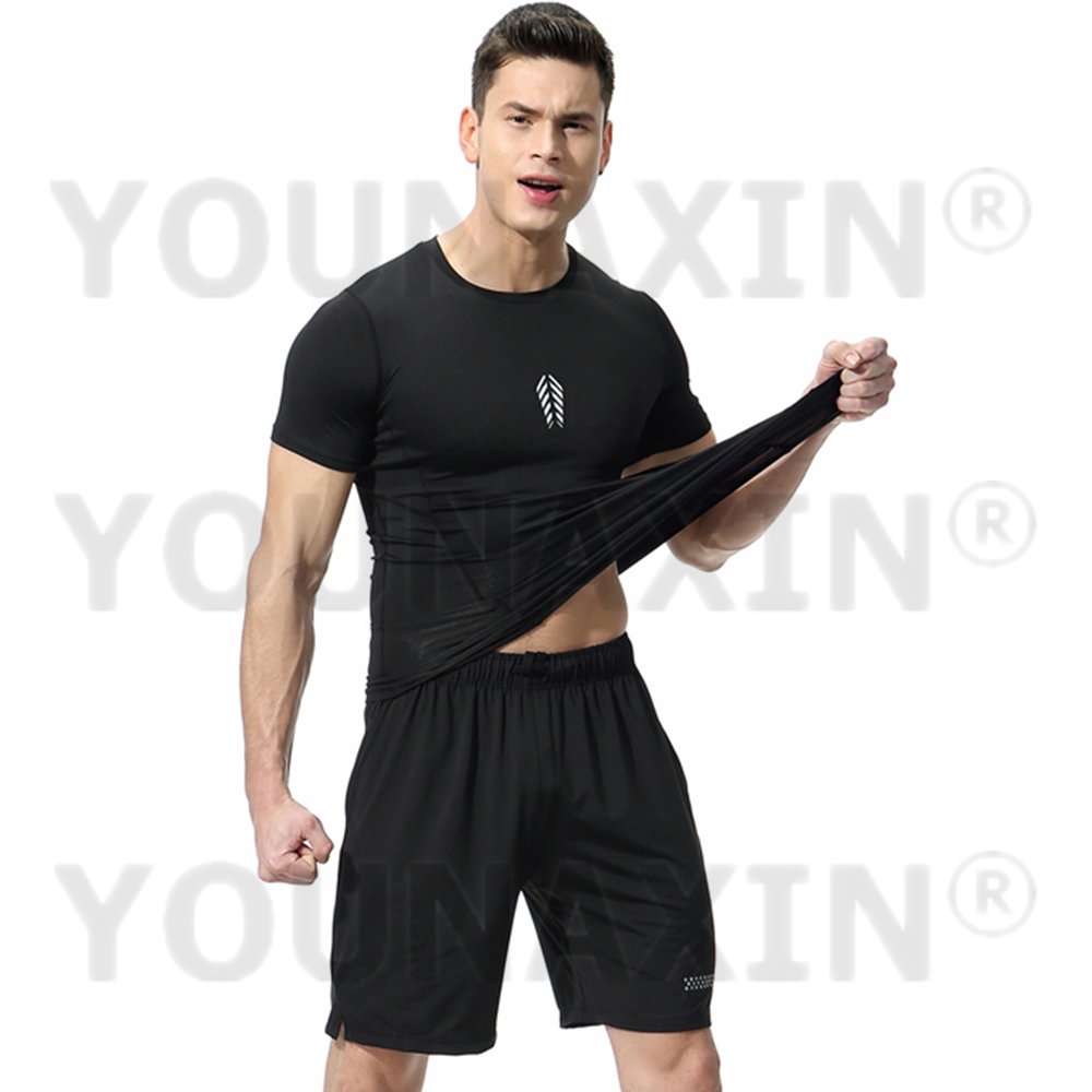 T-shirt a maniche corte da uom - T Shirt Tight Fit recensione e prezzo